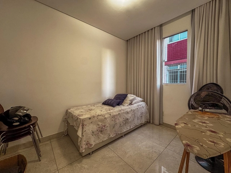 BELÍSSIMO APARTAMENTO Á VENDA NO GLÓRIA | 2 QUARTOS | REFORMADO: 15ª foto da galeria de imagens do imóvel
