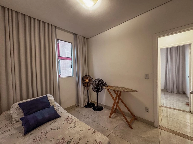 BELÍSSIMO APARTAMENTO Á VENDA NO GLÓRIA | 2 QUARTOS | REFORMADO: 16ª foto da galeria de imagens do imóvel