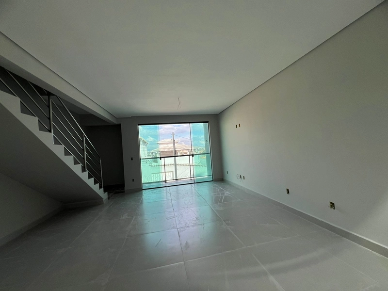 CASA DE DOIS PAVIMENTOS A VENDA BAIRRO CABRAL: 5ª foto da galeria de imagens do imóvel
