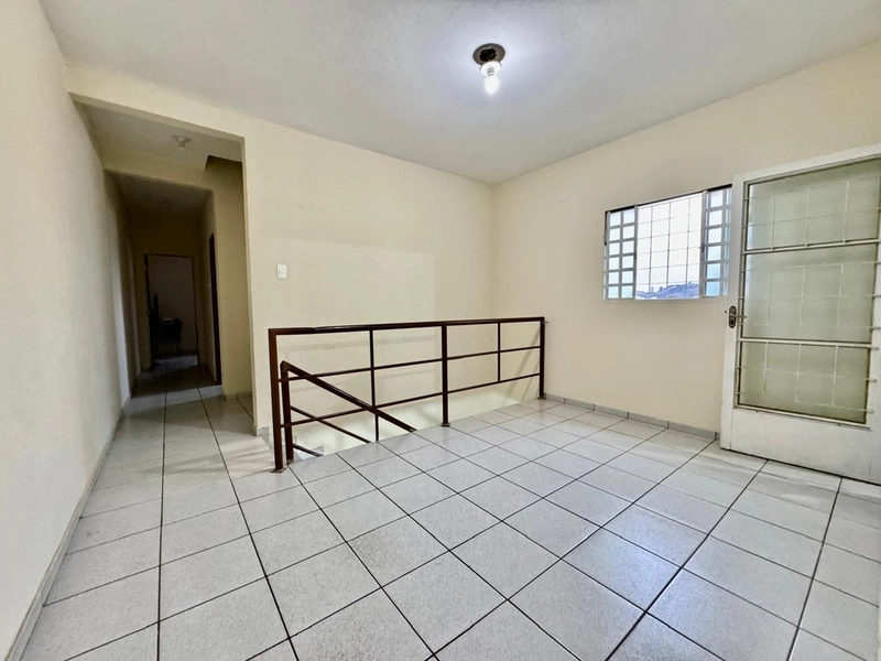 CASA GEMINADA INDIVIDUAL Á VENDA: 17ª foto da galeria de imagens do imóvel