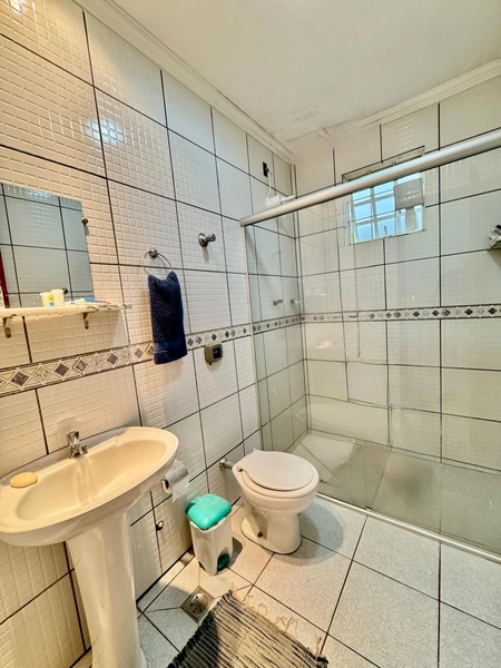 CASA GEMINADA INDIVIDUAL Á VENDA: 27ª foto da galeria de imagens do imóvel
