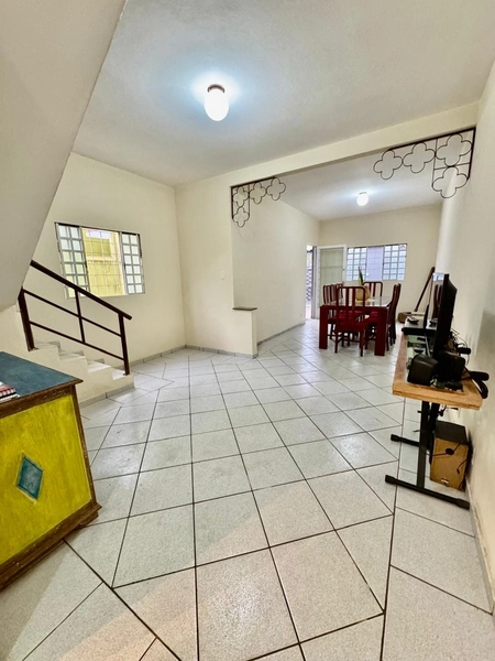 CASA GEMINADA INDIVIDUAL Á VENDA: 7ª foto da galeria de imagens do imóvel