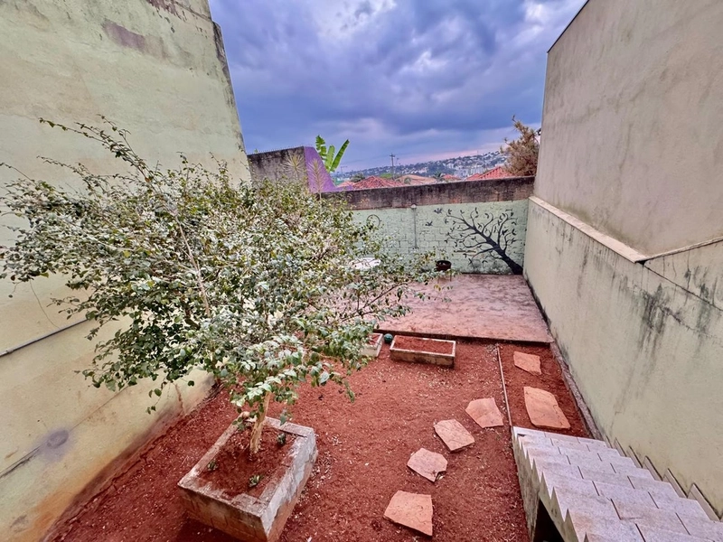 CASA GEMINADA INDIVIDUAL Á VENDA: 30ª foto da galeria de imagens do imóvel