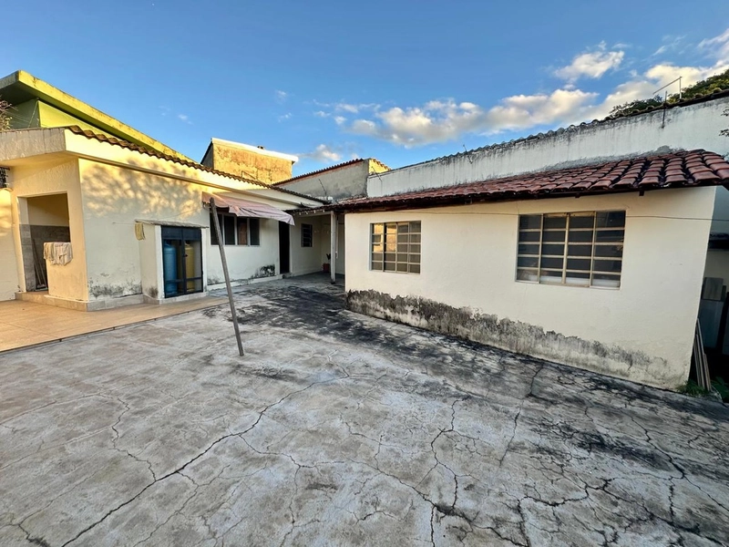 CASA À VENDA NO PLANALTO | 3 QUARTOS| 2 BANHEIROS| 1 SUITE| 8 VAGAS: 25ª foto da galeria de imagens do imóvel
