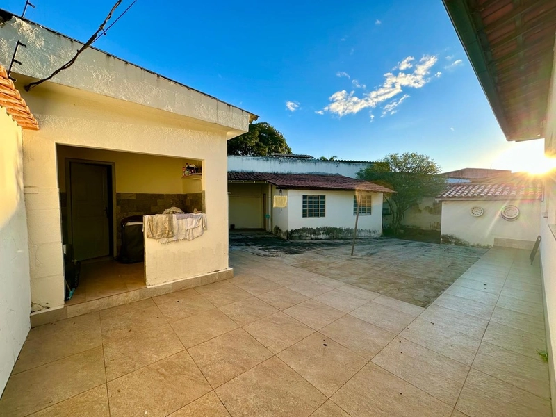 CASA À VENDA NO PLANALTO | 3 QUARTOS| 2 BANHEIROS| 1 SUITE| 8 VAGAS: 15ª foto da galeria de imagens do imóvel