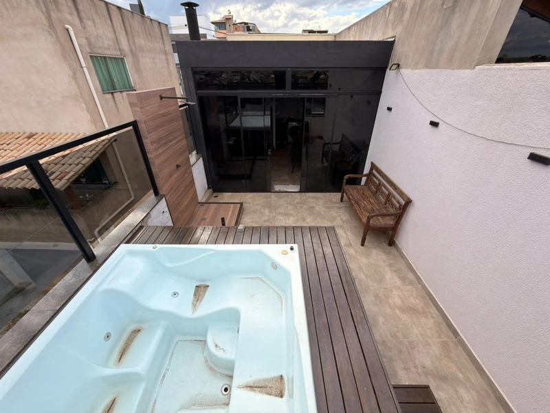 CASA | 3 QUARTOS | 1 SUÍTE | 2 VAGAS | BAIXO XANGRILÁ | R$750.000,00: 5ª foto da galeria de imagens do imóvel