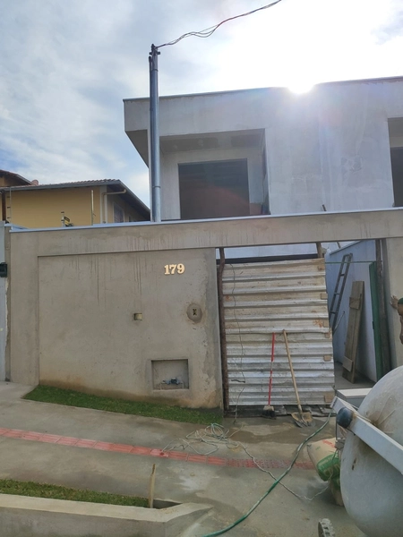 CASA GEMINADA INDIVIDUAL À VENDA NO XANGRI-LÁ| 3 QUARTOS| 2 BANHEIROS: 2ª foto da galeria de imagens do imóvel
