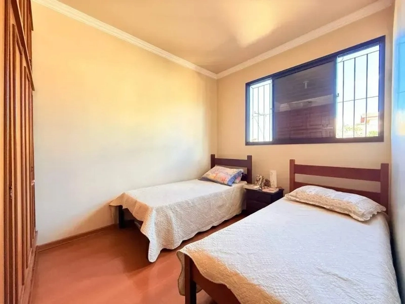 CASA INDIVIDUAL À VENDA NO BAIRRO SERRANO | 03 QUARTOS|  03 BANHEIROS|: 21ª foto da galeria de imagens do imóvel
