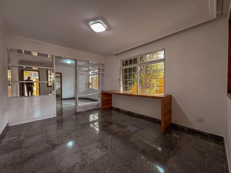 BELÍSSIMA CASA GEMINADA INDIVIDUAL À VENDA NO CASTELO | 4 QUARTOS: 24ª foto da galeria de imagens do imóvel
