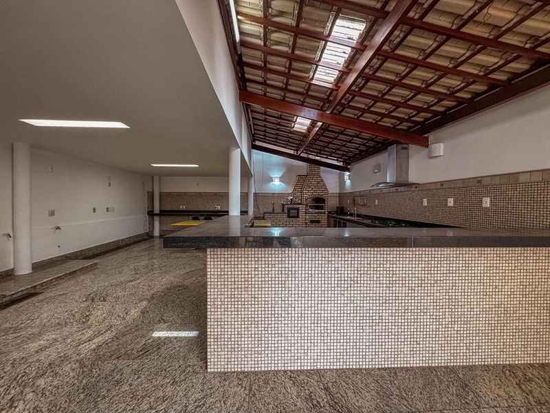 BELÍSSIMA CASA GEMINADA INDIVIDUAL À VENDA NO CASTELO | 4 QUARTOS: 12ª foto da galeria de imagens do imóvel