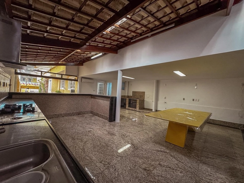 BELÍSSIMA CASA GEMINADA INDIVIDUAL À VENDA NO CASTELO | 4 QUARTOS: 15ª foto da galeria de imagens do imóvel