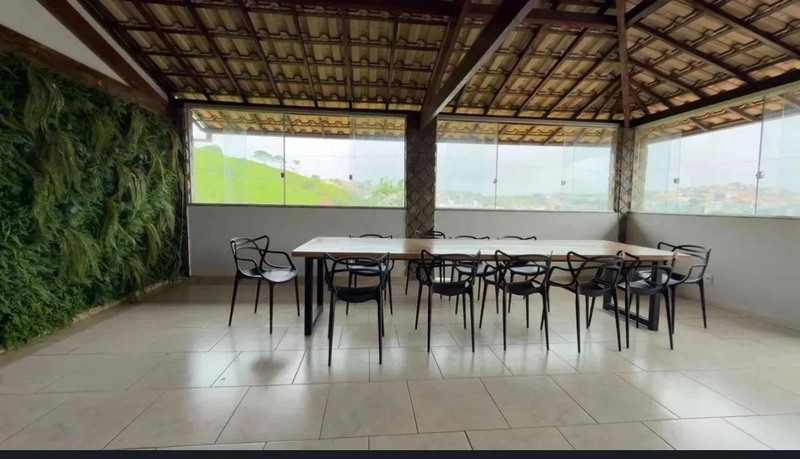 CASA DE DOIS PAVIMENTOS NO MANACAS: 2ª foto da galeria de imagens do imóvel