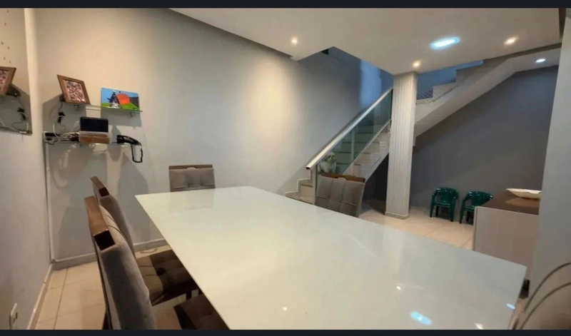 CASA DE DOIS PAVIMENTOS NO MANACAS: 16ª foto da galeria de imagens do imóvel