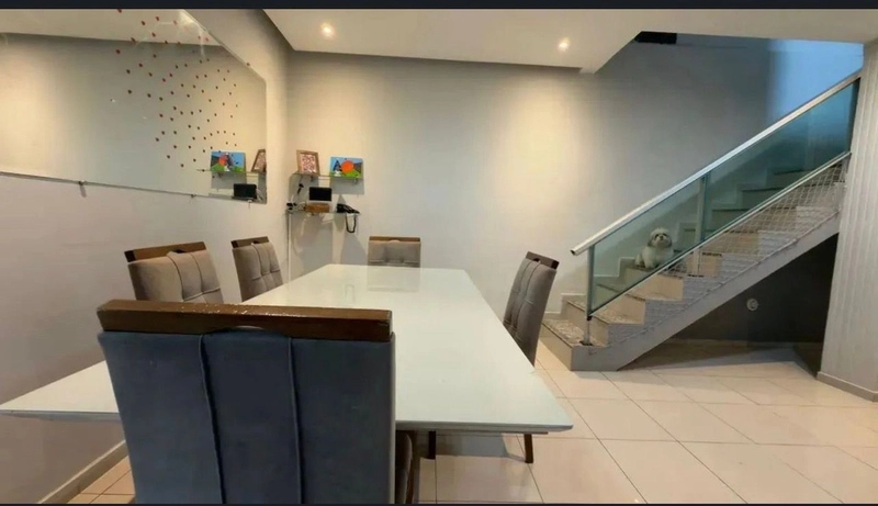 CASA DE DOIS PAVIMENTOS NO MANACAS: 18ª foto da galeria de imagens do imóvel