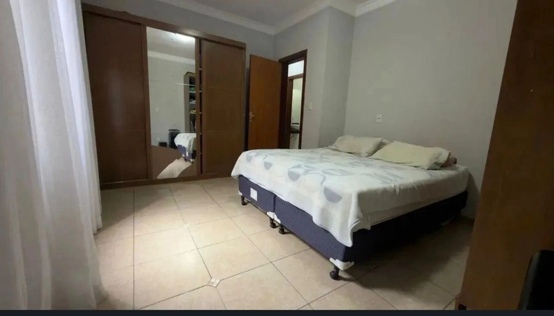 CASA DE DOIS PAVIMENTOS NO MANACAS: 22ª foto da galeria de imagens do imóvel