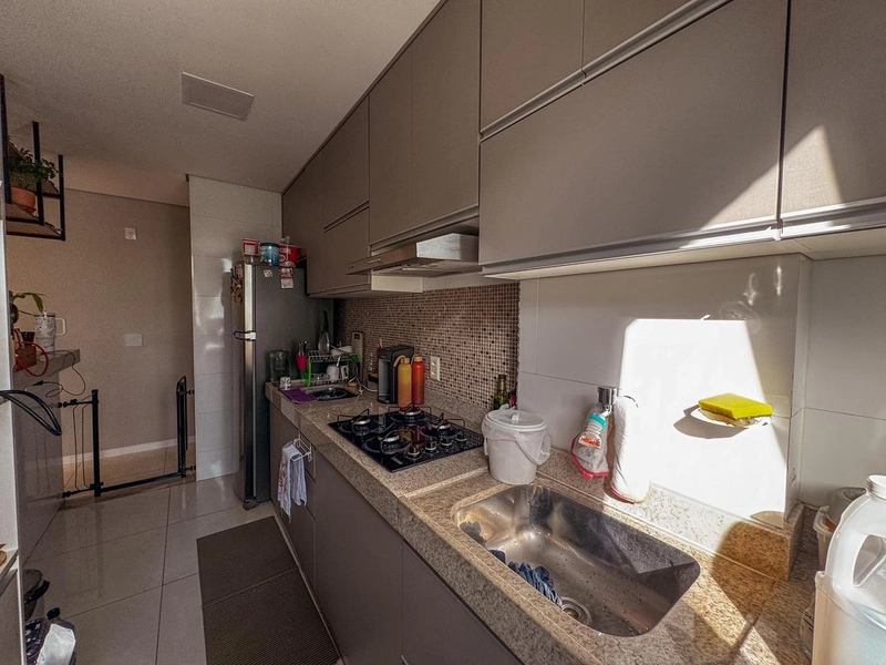 LINDO APARTAMENTO Á VENDA | BAIRRO CABRAL | 02 QUARTOS | 01 BANHO: 9ª foto da galeria de imagens do imóvel