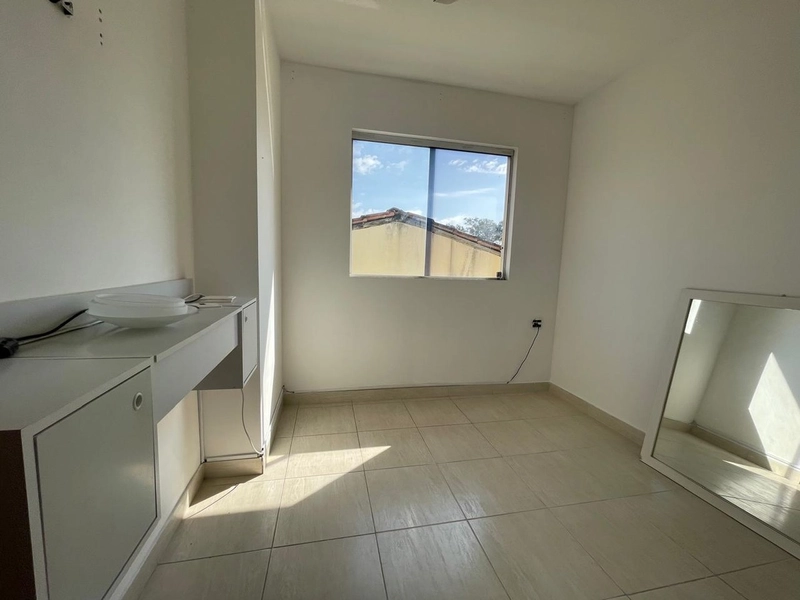 Casa Geminada à Venda no Parque Xangri-lá | Contagem: 24ª foto da galeria de imagens do imóvel