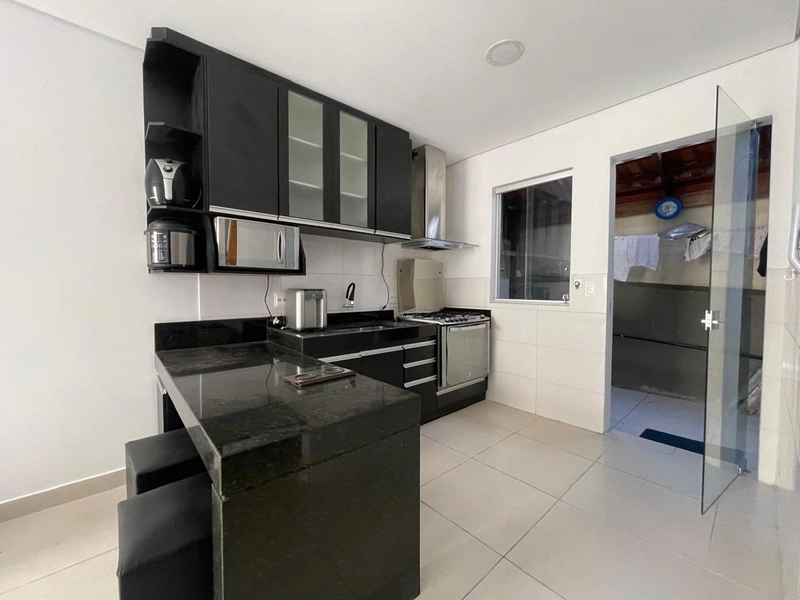 Casa Geminada à Venda no Parque Xangri-lá | Contagem: 8ª foto da galeria de imagens do imóvel