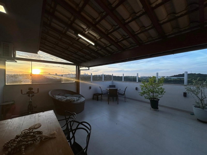 COBERTURA Á VENDA NO BAIRRO ARVOREDO 1 | 03 QUARTOS | ELEVADOR | SUÍTE: 6ª foto da galeria de imagens do imóvel
