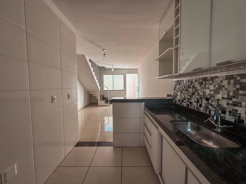 CASA GEMINADA PARA LOCAÇÃO ENTRADA COLETIVA | BAIRRO XANGRILÁ: 14ª foto da galeria de imagens do imóvel