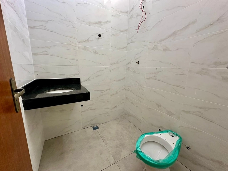 CASA GEMINADA INDIVIDUAL À VENDA NO JARDIM LEBLON: 24ª foto da galeria de imagens do imóvel