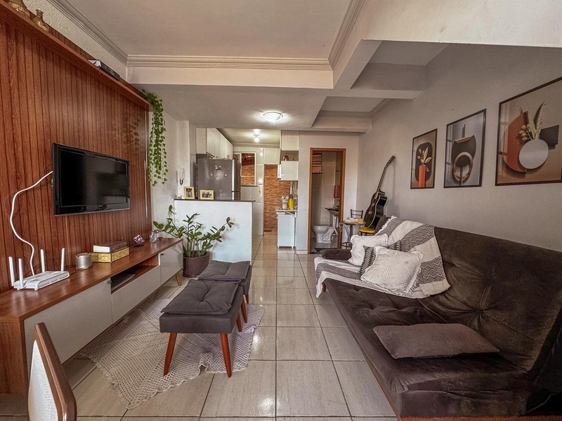 CASA GEMINADA EM CONDOMÍNIO À VENDA NO BAIRRO XANGRILA: 1ª foto da galeria de imagens do imóvel