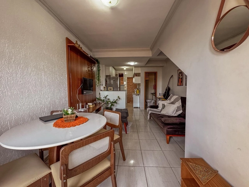 CASA GEMINADA EM CONDOMÍNIO À VENDA NO BAIRRO XANGRILA: 5ª foto da galeria de imagens do imóvel