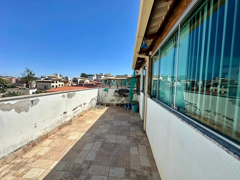 LINDA COBERTURA À VENDA NO XANGRI-LÁ: 2ª foto da galeria de imagens do imóvel
