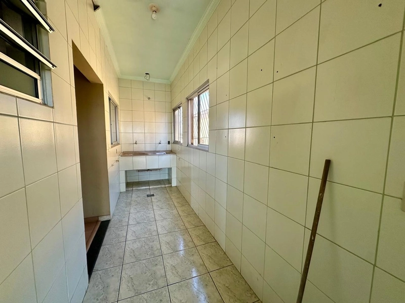 CASA À VENDA PARA REFORMA NO PARQUE RECREIO: 8ª foto da galeria de imagens do imóvel