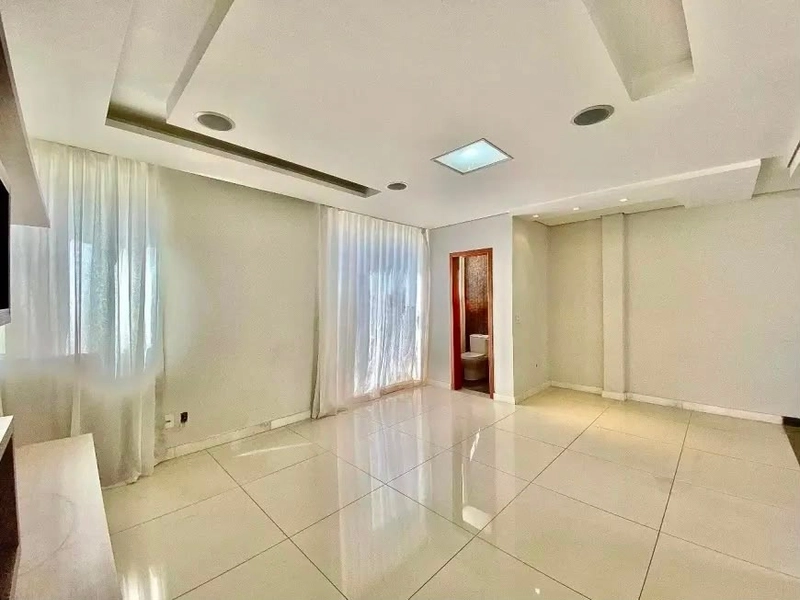 CASA ALTO PADRÃO | 4 QUARTOS | 2 SUÍTES | 4 VAGAS | BAIRRO TREVO: 6ª foto da galeria de imagens do imóvel