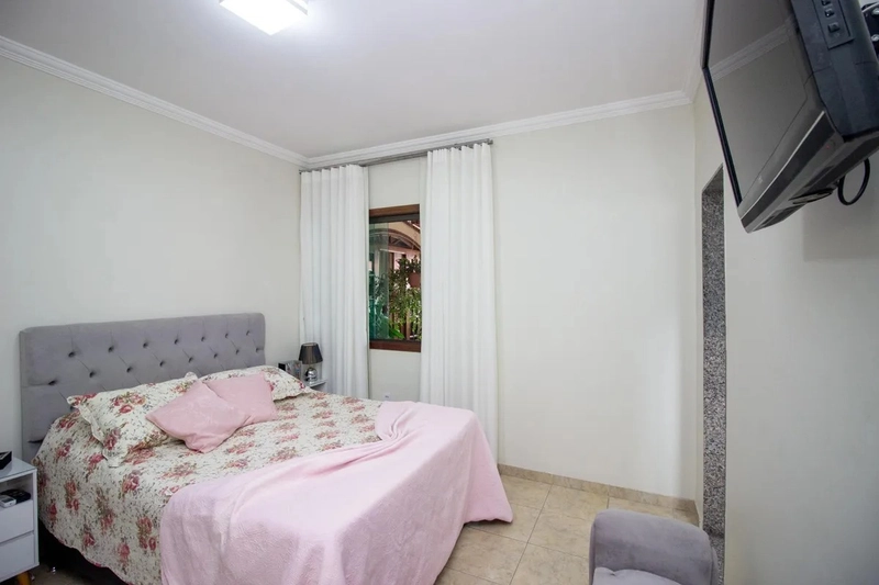 CASA À VENDA NO JARDIM LAGUNA: 16ª foto da galeria de imagens do imóvel