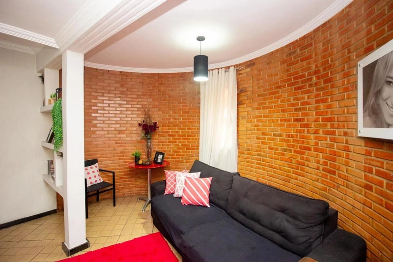 CASA À VENDA | 4 QUARTOS | 2 BANHEIROS | 4 VAGAS |: 5ª foto da galeria de imagens do imóvel