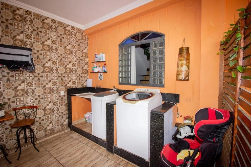 CASA À VENDA | 4 QUARTOS | 2 BANHEIROS | 4 VAGAS |: 40ª foto da galeria de imagens do imóvel