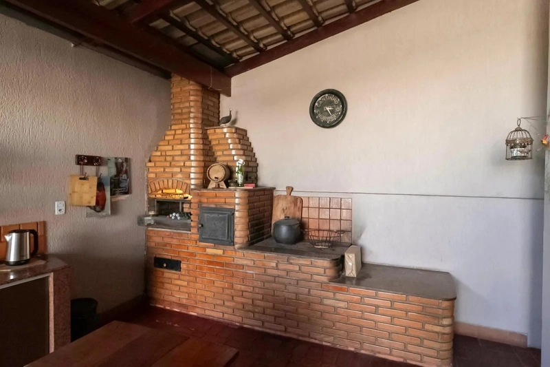 CASA À VENDA NA REGIÃO DO COQUEIROS: 5ª foto da galeria de imagens do imóvel