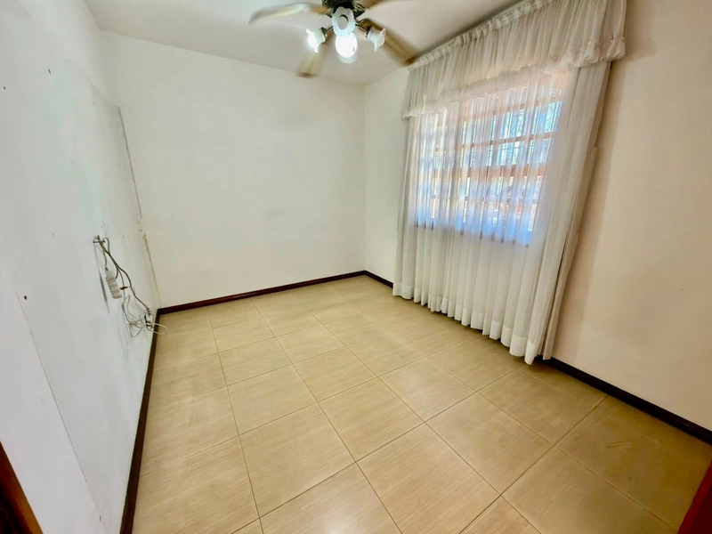 CASA COMERCIAL Á VENDA NO ALÍPIO DE MELO | LOTE 270 M² | 3 QTS | SUÍTE: 11ª foto da galeria de imagens do imóvel