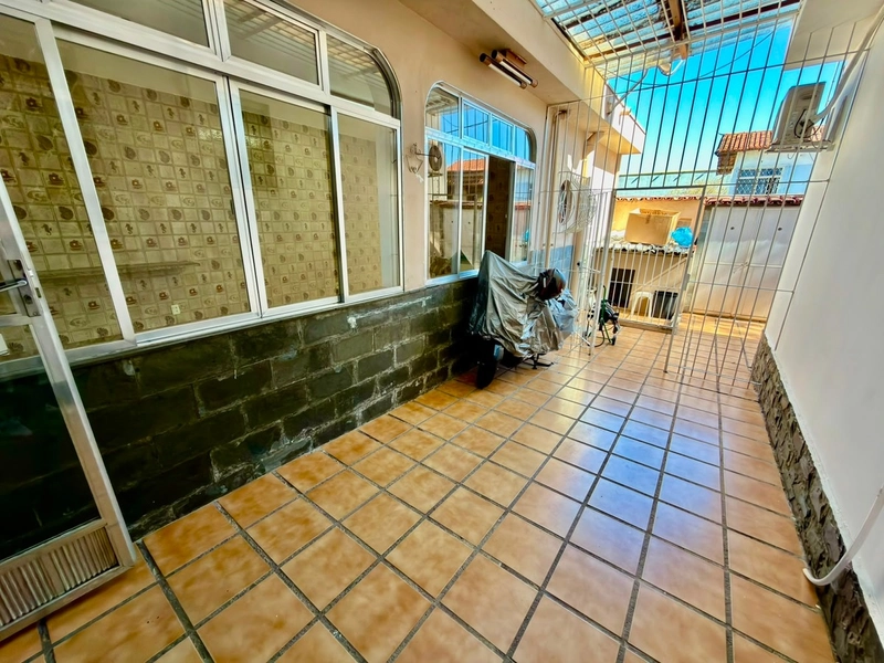 CASA COMERCIAL Á VENDA NO ALÍPIO DE MELO | LOTE 270 M² | 3 QTS | SUÍTE: 10ª foto da galeria de imagens do imóvel