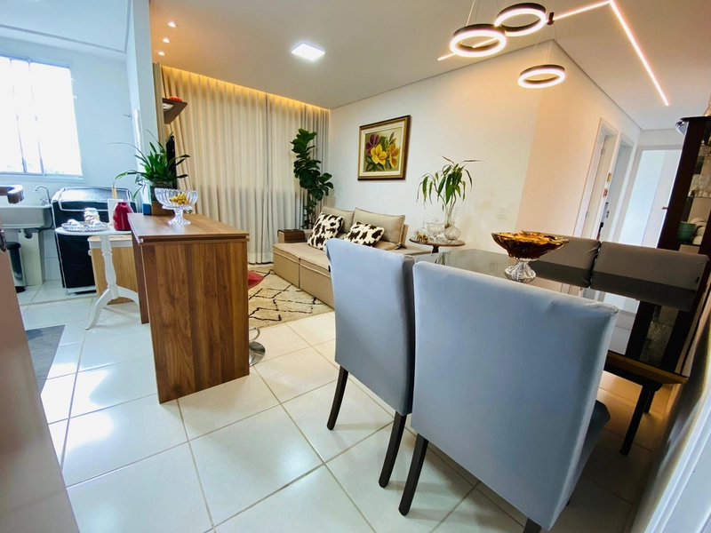 APARTAMENTO Á VENDA NO SERRANO| ELEVADOR | 02 QUARTOS | 01 BANHEIRO: 2ª foto da galeria de imagens do imóvel