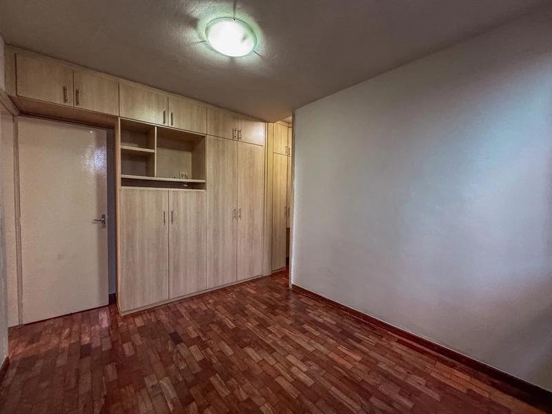 CASA RESIDENCIAL OU COMERCIAL Á VENDA NO SERRANO | 200M² LOTE: 18ª foto da galeria de imagens do imóvel