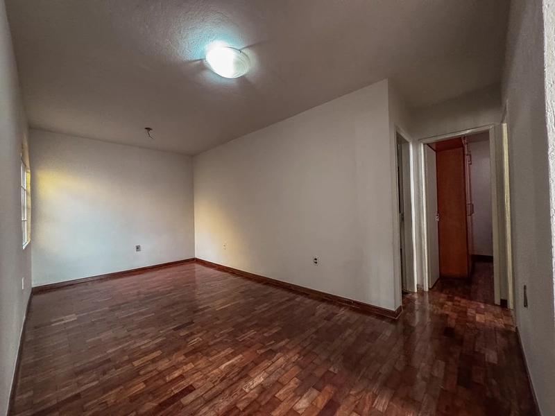 CASA RESIDENCIAL OU COMERCIAL Á VENDA NO SERRANO | 200M² LOTE: 8ª foto da galeria de imagens do imóvel