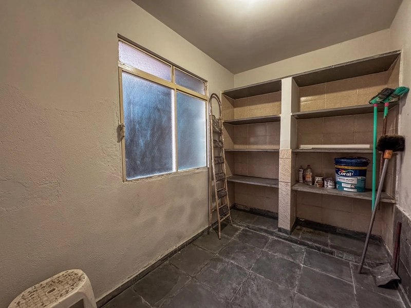 CASA RESIDENCIAL OU COMERCIAL Á VENDA NO SERRANO | 200M² LOTE: 32ª foto da galeria de imagens do imóvel