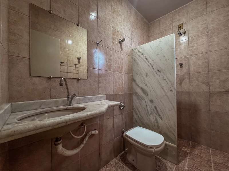 CASA RESIDENCIAL OU COMERCIAL Á VENDA NO SERRANO | 200M² LOTE: 21ª foto da galeria de imagens do imóvel