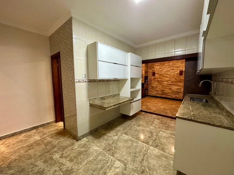 CASA GEMINADA TRIPLEX INDIVIDUAL PARA LOCAÇÃO NO CABRAL| 03 QUARTOS |: 6ª foto da galeria de imagens do imóvel