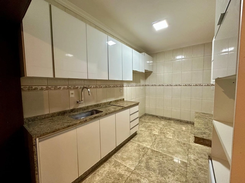 CASA GEMINADA TRIPLEX INDIVIDUAL PARA LOCAÇÃO NO CABRAL| 03 QUARTOS |: 4ª foto da galeria de imagens do imóvel
