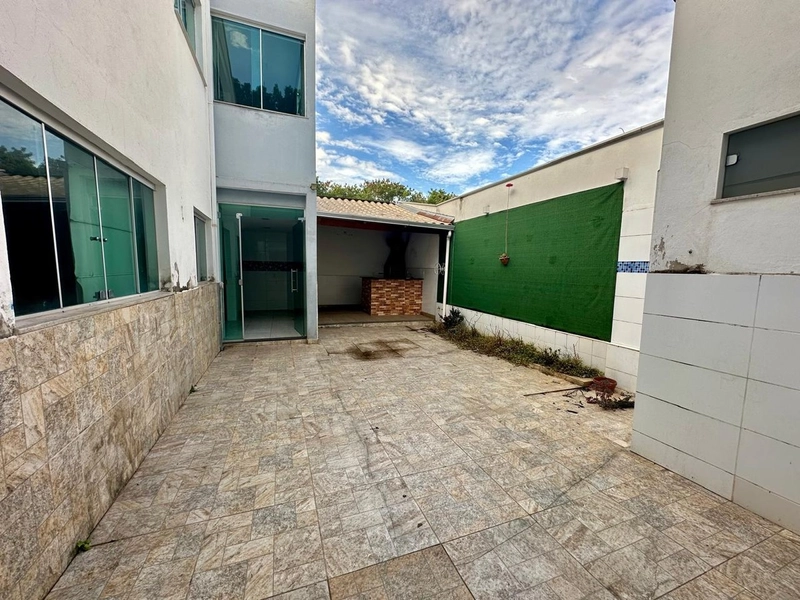 CASA GEMINADA INDIVIDUAL Á VENDA NO XANGRI-LÁ| 120 M² | 03 QUARTOS: 3ª foto da galeria de imagens do imóvel