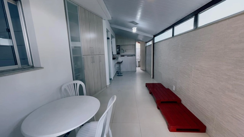 ÁREA PRIVATIVA LINEAR E IMPECÁVEL NO BAIRRO CASTELO: 1ª foto da galeria de imagens do imóvel