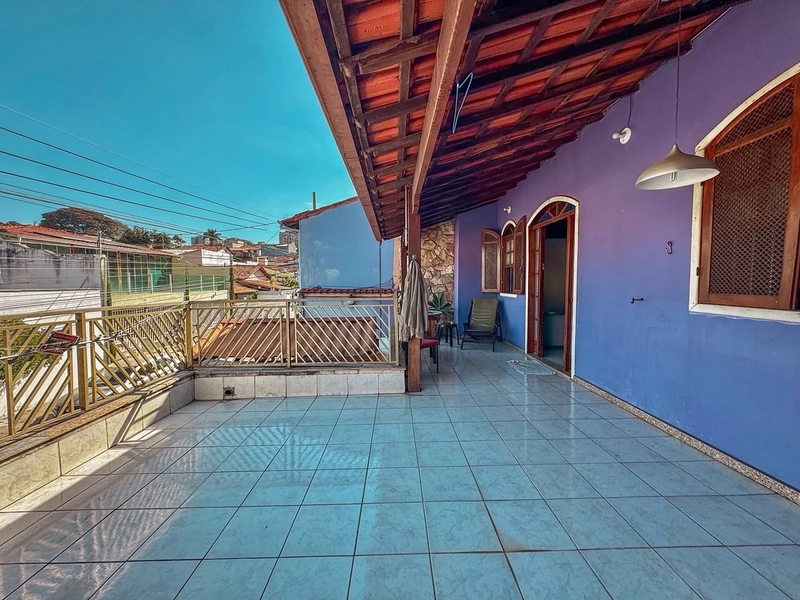 CASA INDIVIDUAL À VENDA NO CJ CELSO MACHADO (SERRANO) | 240M² LOTE: 2ª foto da galeria de imagens do imóvel