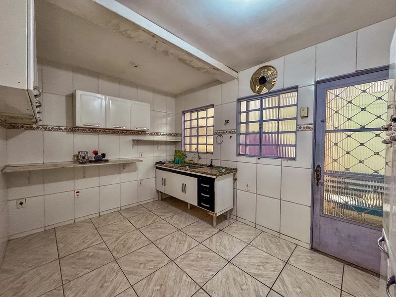 CASA INDIVIDUAL À VENDA NO CJ CELSO MACHADO (SERRANO) | 240M² LOTE: 16ª foto da galeria de imagens do imóvel