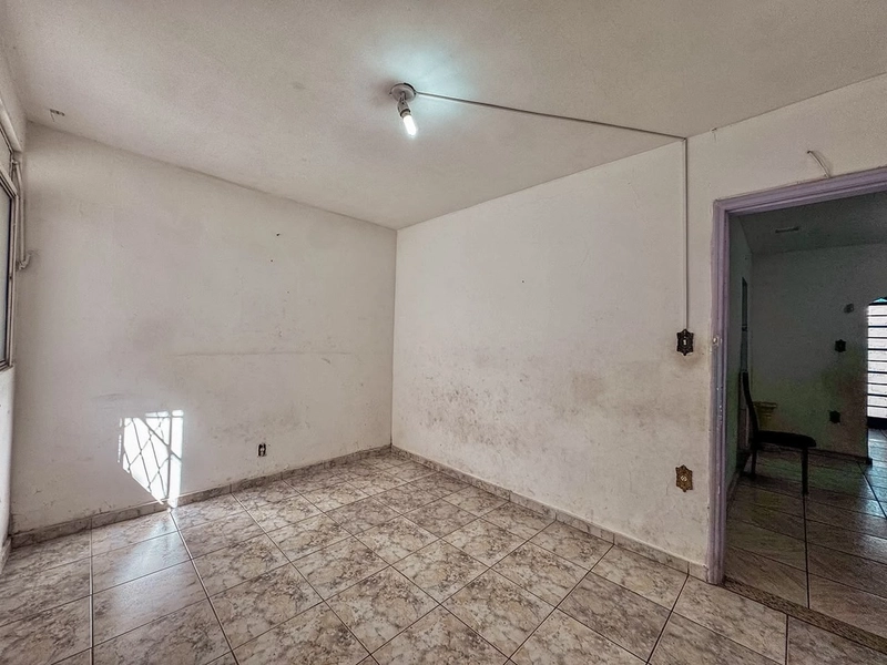 CASA INDIVIDUAL À VENDA NO CJ CELSO MACHADO (SERRANO) | 240M² LOTE: 28ª foto da galeria de imagens do imóvel