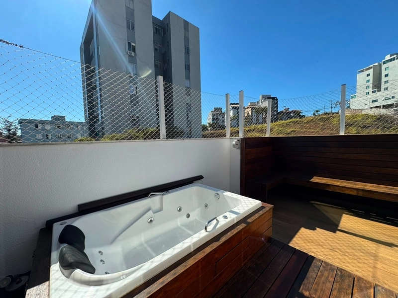 Cobertura Á Venda no Bairro Manacás | 2 quartos | suíte | 1 vaga: 2ª foto da galeria de imagens do imóvel