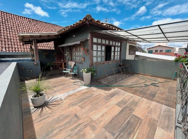 CASA INDIVIDUAL À VENDA NO PARQUE RECREIO - CONTAGEM | 300M² LOTE: 18ª foto da galeria de imagens do imóvel